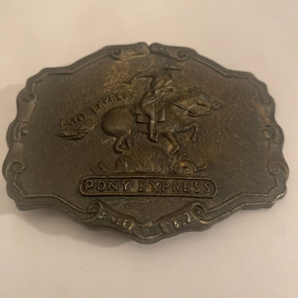 Pony Express Belt Buckle )LG-13)